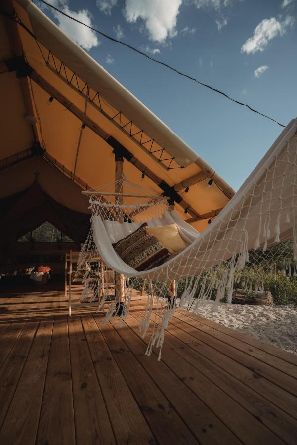 מלון זאטוקה Glamping Mandra מראה חיצוני תמונה