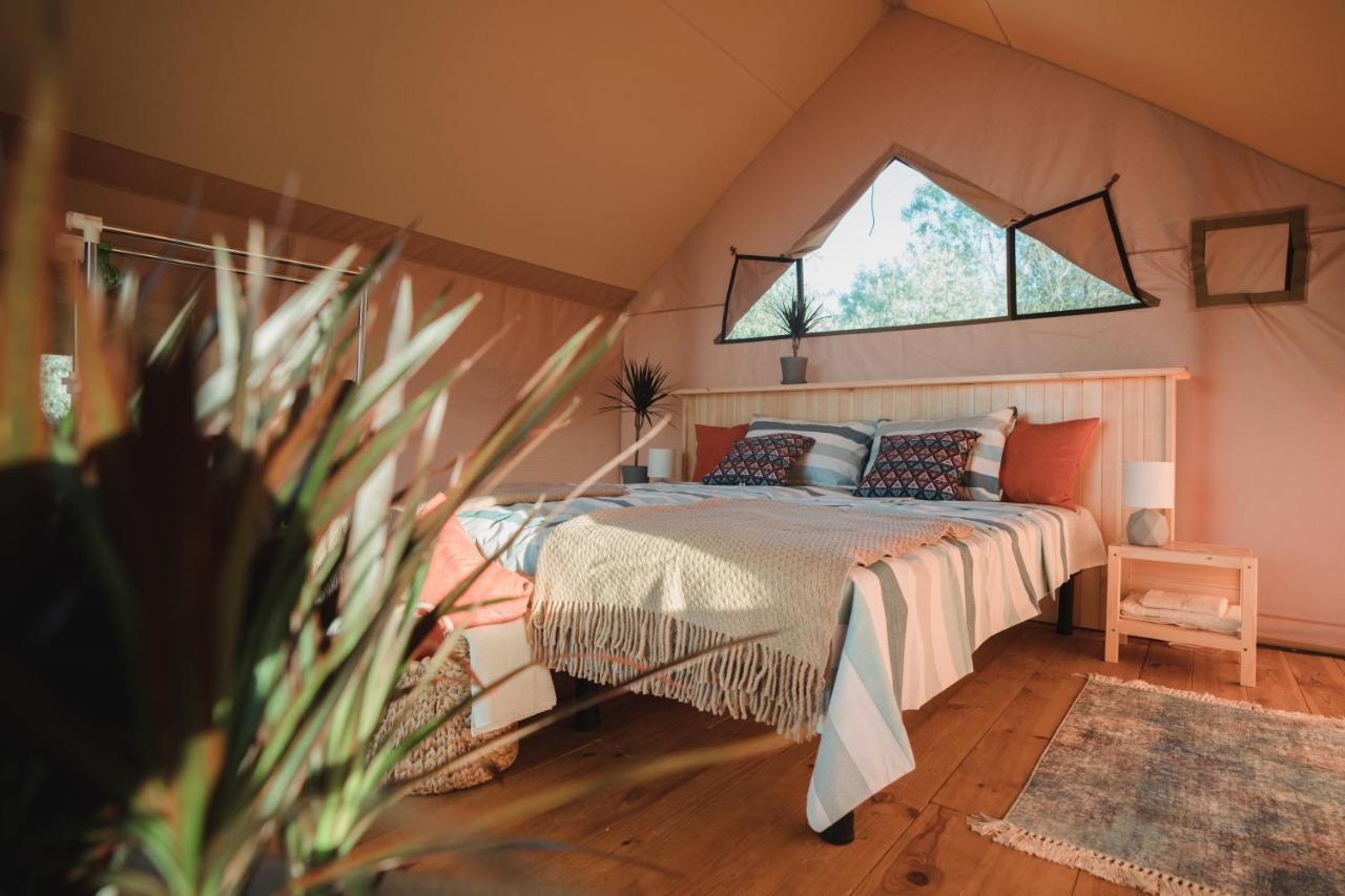 מלון זאטוקה Glamping Mandra מראה חיצוני תמונה