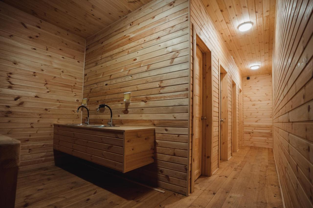מלון זאטוקה Glamping Mandra מראה חיצוני תמונה