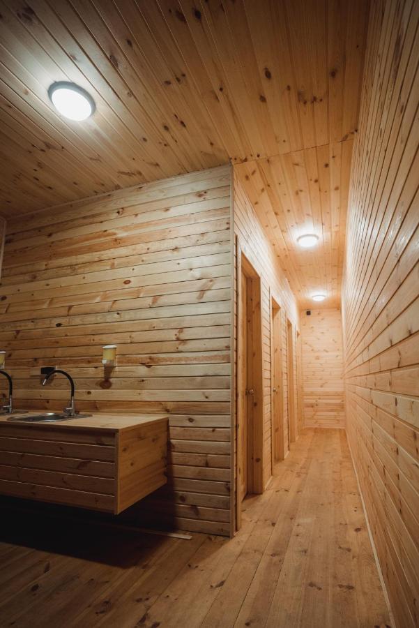 מלון זאטוקה Glamping Mandra מראה חיצוני תמונה